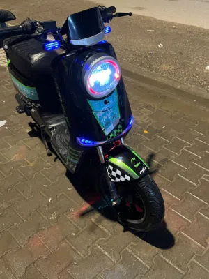 R11 لبيع مستعمل مبدله بطاريتين دراجه حلوه بل مشي وسريعه 4 نمر