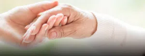 جليسة / مرافقة كبار سن ورعايتهم
