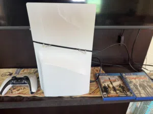 PlayStation 5 - Slim disk edition مستعمل 1TBحال الجديد