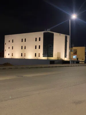 مبني للايجار في مدينه بدر مساحه 4000 متر يصلح مركز طبي أو مشروع تجاري ضخم