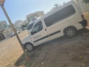 Used Peugeot Partner in Sharjah