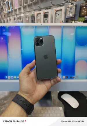 iphone 11 pro 512 GB بحالة الوكاااله بطاريه 80 %