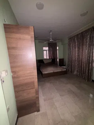 للايجار بيت ركن بالمنصور الداوودي