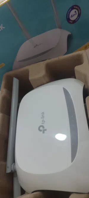 راوتر TP LINK بسرعة 300 Mbps للبيع يستعمل كموسع شبكة و راوتر