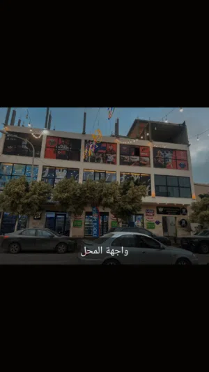 محل للإيجار يبي تشطيب مساحته 4في20  مايقارب 80مترمربع  اي نشاط بإستثناء القهاوي والمطاعم