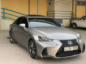 Used Lexus IS in Farwaniya