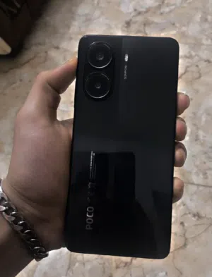 للبيع: POCO X7 Pro (أسود ملكي) من شاومي جهاز غني عن تعريف
