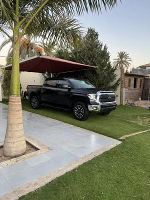 Toyota ‏Tundra ‏SR5 ‏2018