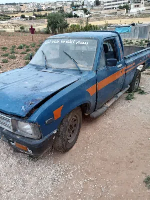 Used Toyota Hilux in Amman