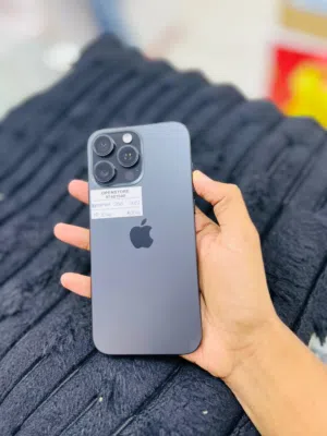 iPhone 16 pro max -256 GB - Box piece- Nice device available- warranty 10/2026