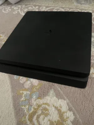 Ps4 slim 1tara 550AED