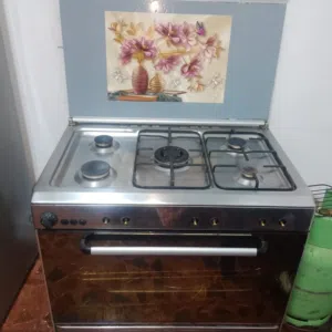 غاز طباخ خمس عيون مع فرن