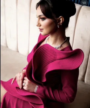 فستان مصممه للبيع