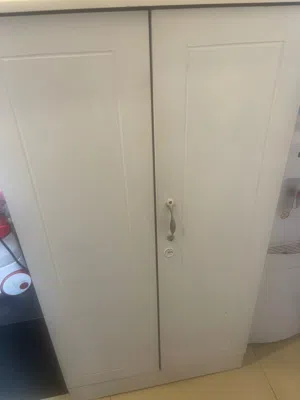 كبت ابيض للاحذيه