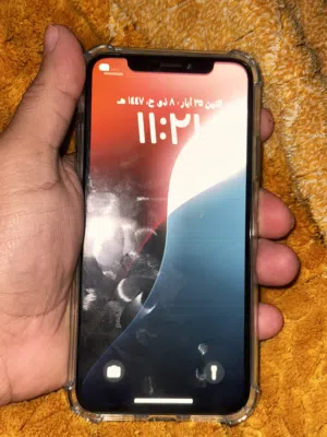ايفون xs للبيع
