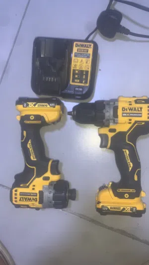 عدد يدوية للبيع ( DEWALT, BOSCH, CRAFTSMAN, PARKSIDE )