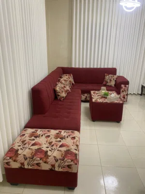 كورنر مستعمل بحالة جيدة للبيع
