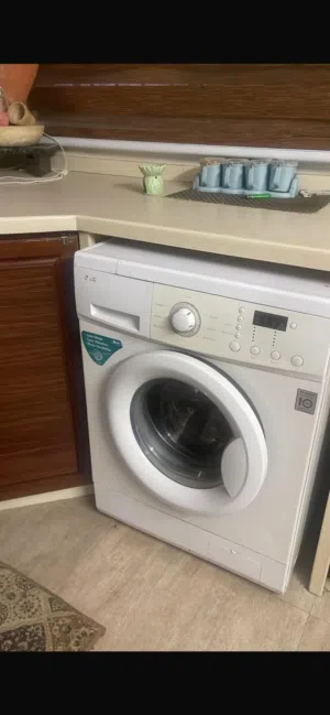 غساله LG سعرها 400 شيكل