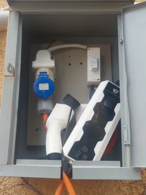 شاحن الفا الاصلي