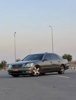 Used Lexus LS in Al Batinah