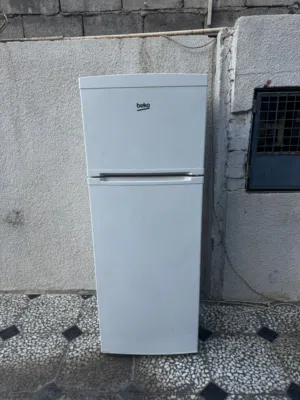 ثلاجة بيكو بابين