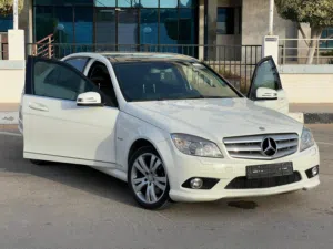 مرسدس c200