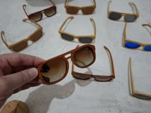 Sunglasses نظارات شمسية خشب