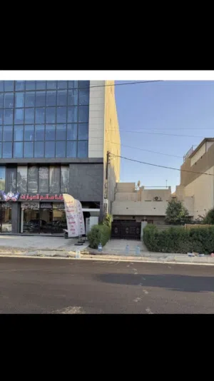 دار تجاري ايجار أو أستثمار بالمنصور