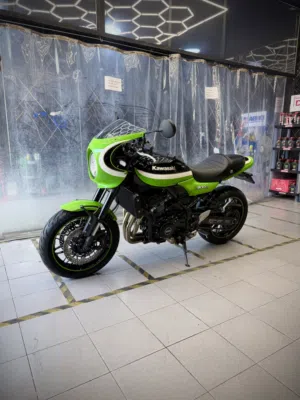 كوازاكي  Kawasaki Z900 RS Cafe Racer 2020 Retro Sport ABS