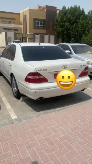 Used Lexus LS in Abu Dhabi