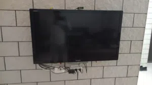 شاشة شارب اصلي 40 بوصة