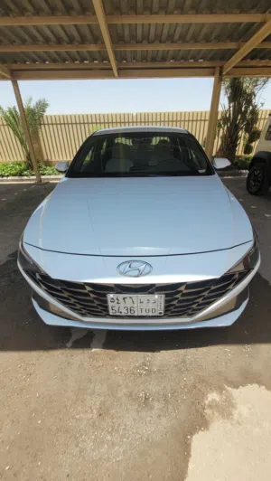 2021 Hyundai Elantra 2.0 GLS MID