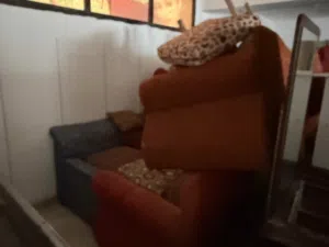 أثاث ف صلاله للبيع