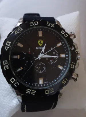 ساعة رجالية فيراري