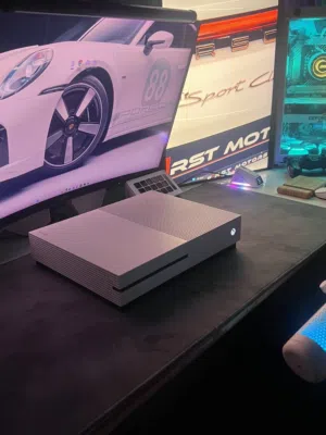 Xbox One S