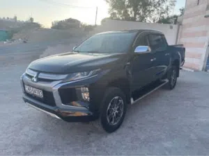 Used Mitsubishi L200 in Jerash