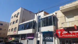 محلات للايجار خلف الكلية العلمية الاسلامية - جبل عمان