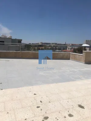 شقة فاخرة للبيع في الجندويل  - مقابل أسواق السلام طابق ثالث مع روف دوبلكس 160م لم تسكن