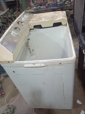 Daewoo 11 - 12 KG Washing Machines in Damad