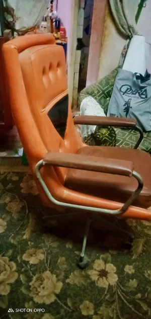 Office Furniture . Used1