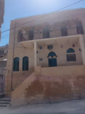130 m2 3 Bedrooms Apartments for Sale in Salt Al Balqa'