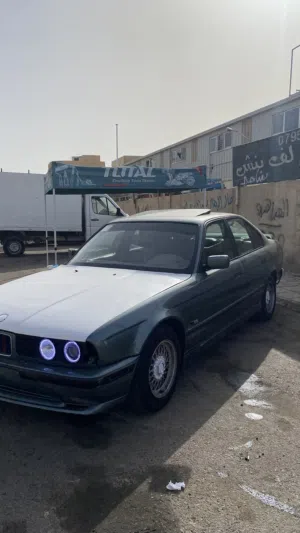 بي ام 520 اوتوماتيك موديل 1994