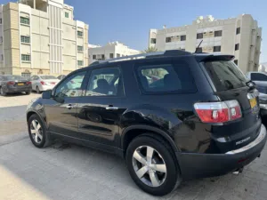 GMC Acadia, Model 2012, GCC Specs, Single Owner, Comprehensive Premium Insurance
