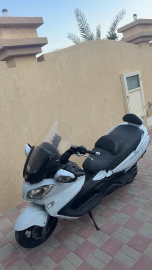 للبيع سكاي ويف 650cc