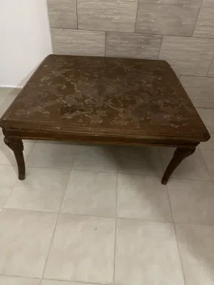 طاولات وسط