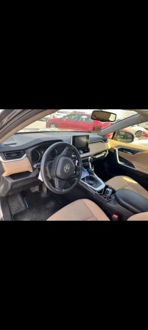 Used Toyota RAV 4 in Amman