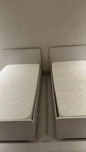 سرير  single bed