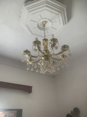 ثريات كريستال