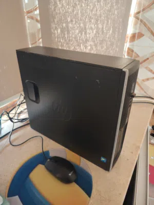 Windows HP  Computers  for sale  in Al Dakhiliya
