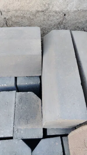 كندرين رصيف إسمنتي